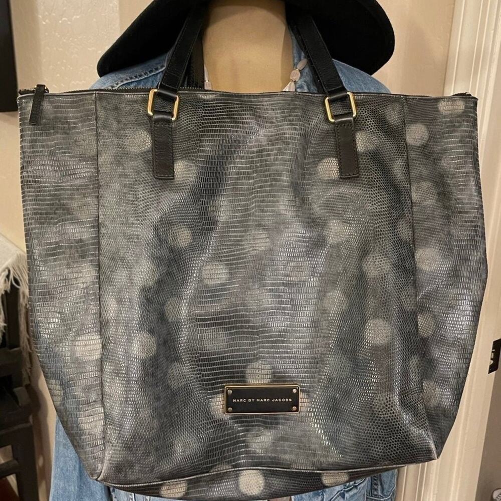 Marc Jacobs polka dot gray /black XL tote